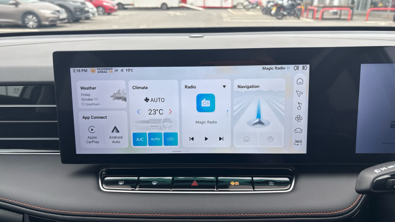 MG HS 1.5 T-GDI Trophy 5dr DCT Petrol Hatchback